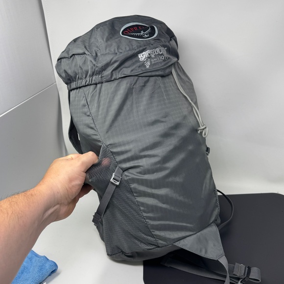 osprey 20 liter backpack Sopris 20L Ski and Snowboard Backpack, Black : Sports & Outdoors while the adjustable harness ensures a personalised fit for optimal comfort and stability Osprey Sportlite 20 20l Osprey
